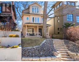 137 WILLOW AVENUE, Toronto, Ontario