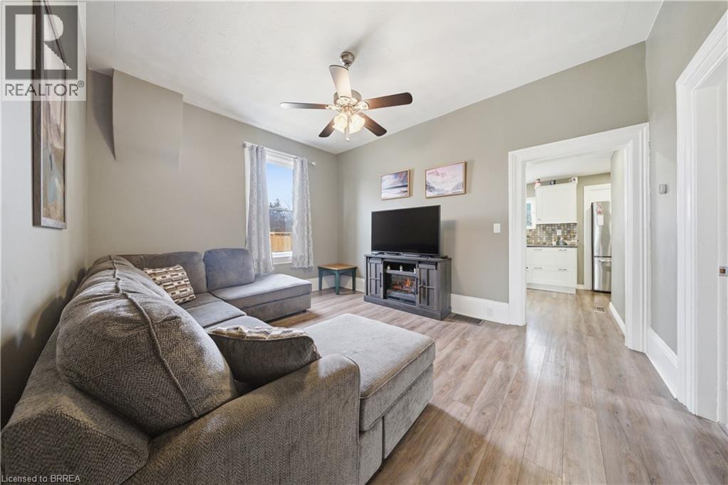 64 Richardson Street, Brantford, Ontario  N3T 1J1 - Photo 7 - 40814862