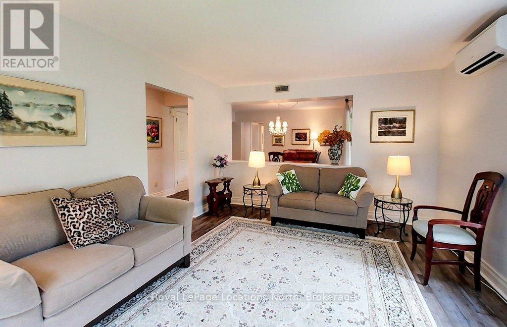 115 Robinson Street, Collingwood, Ontario  L9Y 3M2 - Photo 2 - S12895016