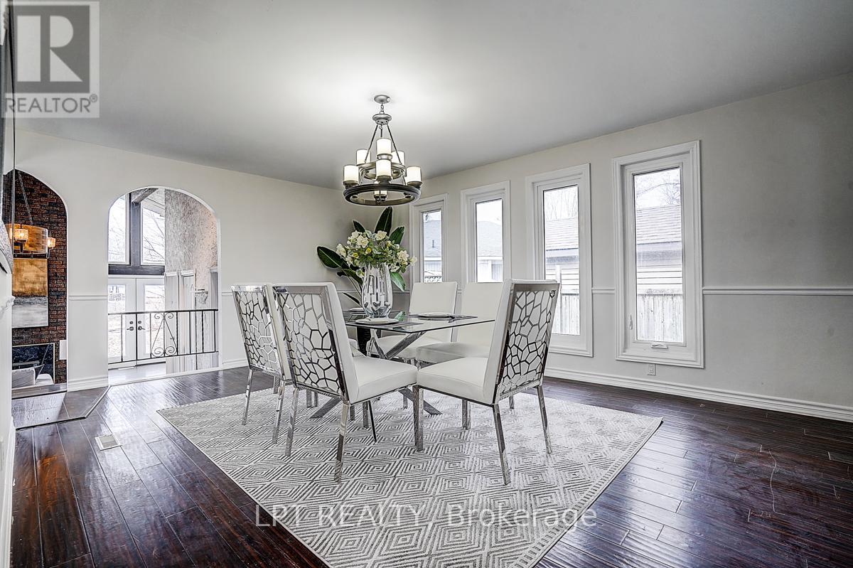 194 South Channel Drive, Georgina, Ontario  L4P 2N3 - Photo 14 - N12938166