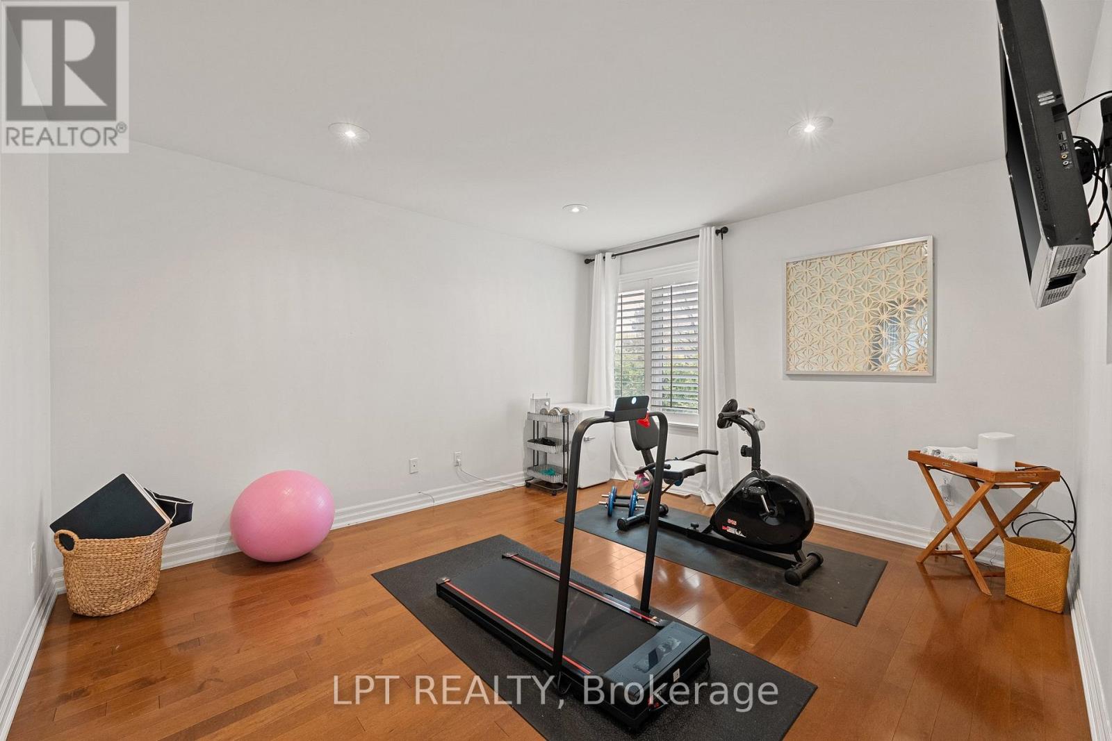 112 Tyler Street, Aurora, Ontario  L4G 2N3 - Photo 32 - N12938178