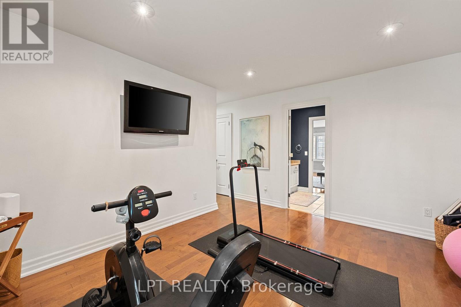 112 Tyler Street, Aurora, Ontario  L4G 2N3 - Photo 33 - N12938178