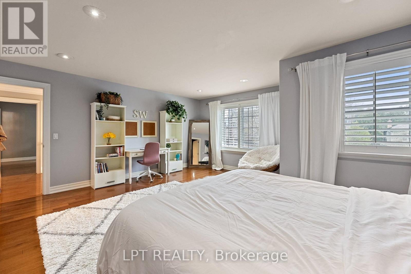 112 Tyler Street, Aurora, Ontario  L4G 2N3 - Photo 36 - N12938178