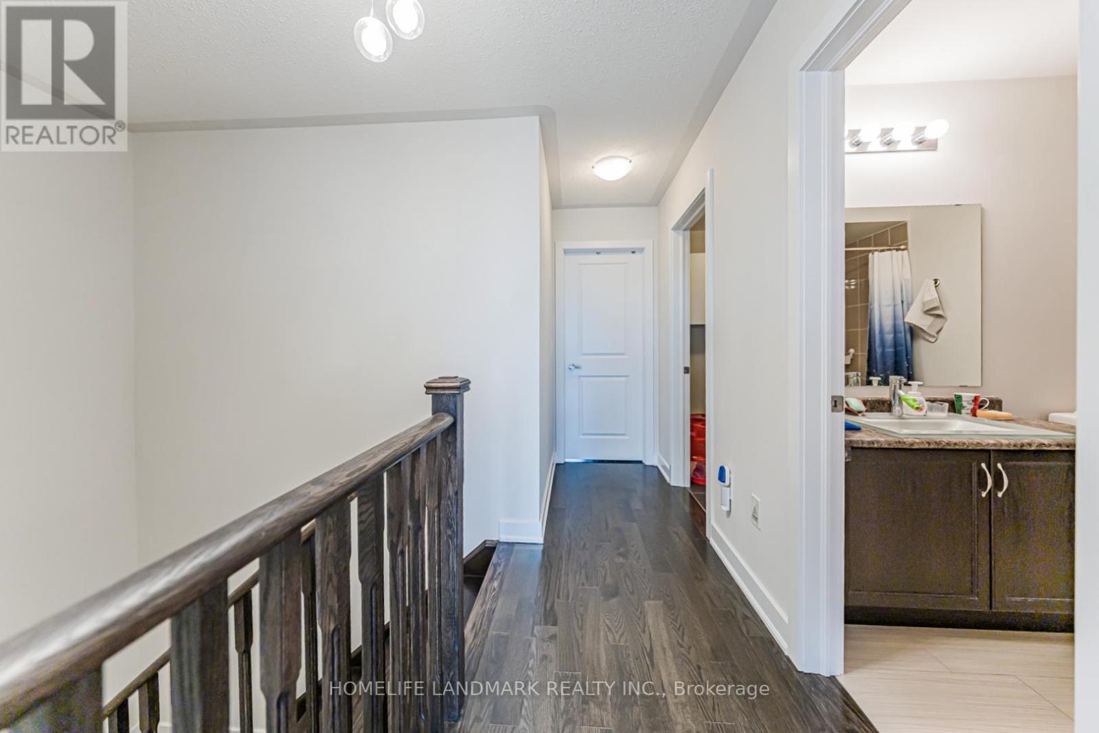 62 Helliwell Crescent, Richmond Hill, Ontario  L4E 1C7 - Photo 21 - N12938188