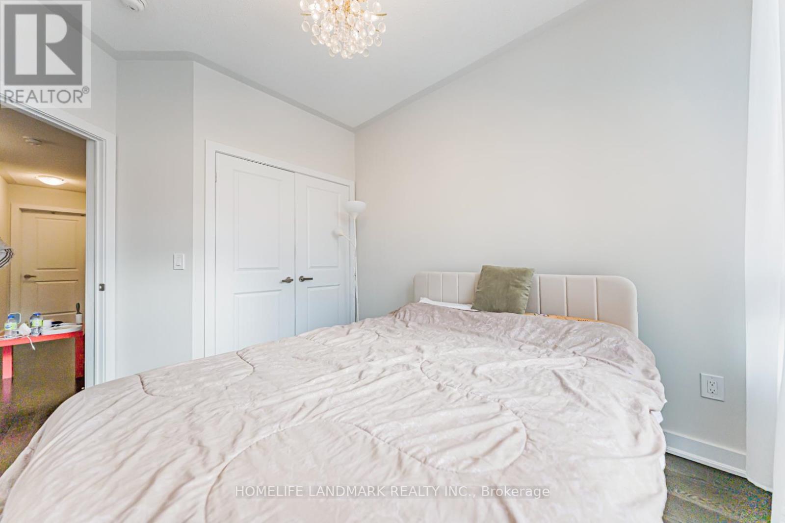 62 Helliwell Crescent, Richmond Hill, Ontario  L4E 1C7 - Photo 24 - N12938188