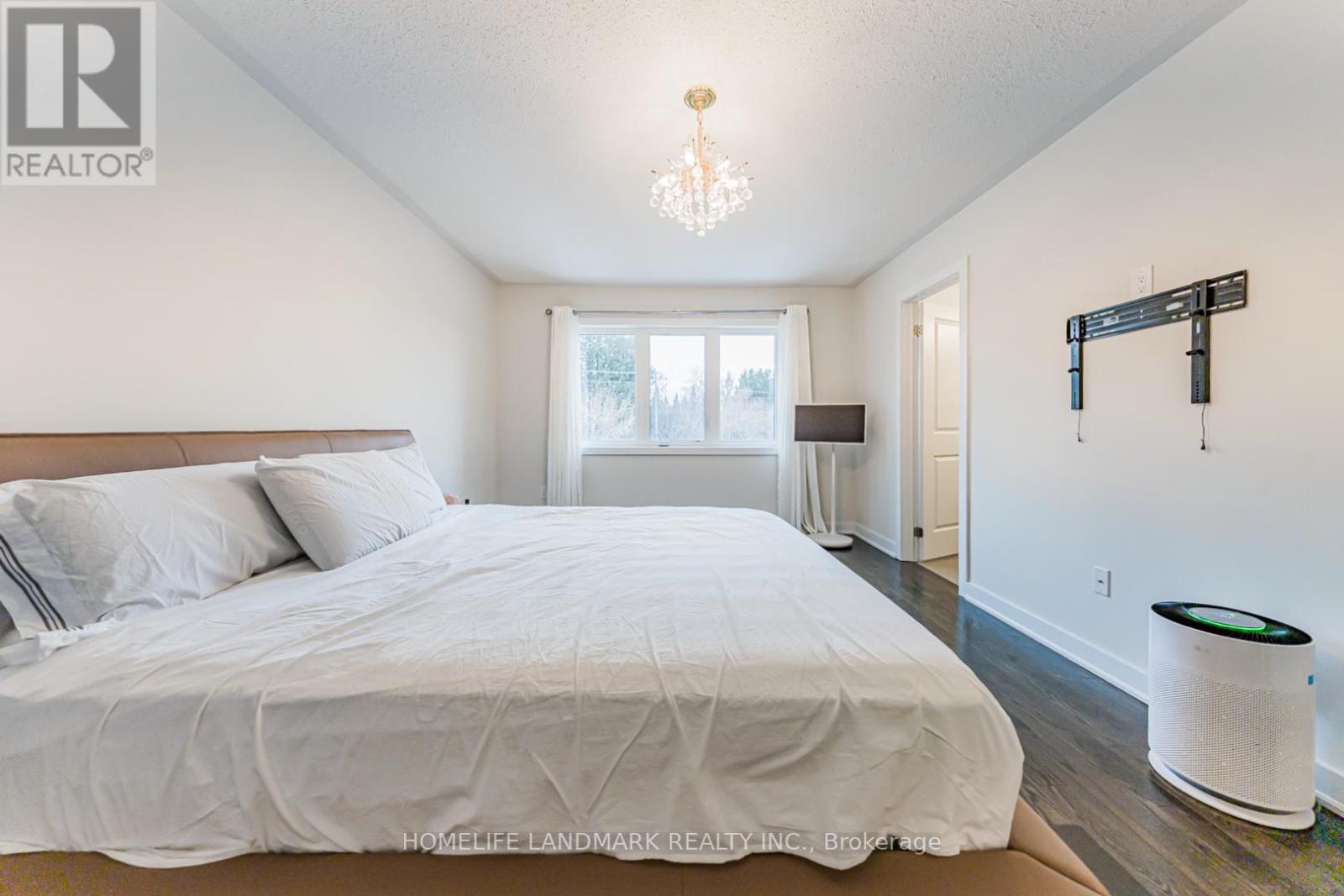 62 Helliwell Crescent, Richmond Hill, Ontario  L4E 1C7 - Photo 37 - N12938188