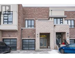 62 HELLIWELL CRESCENT, Richmond Hill, Ontario