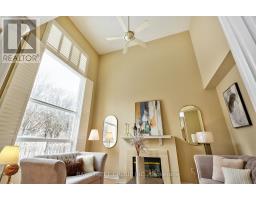 43 ENGLISH OAK DRIVE, Richmond Hill, Ontario
