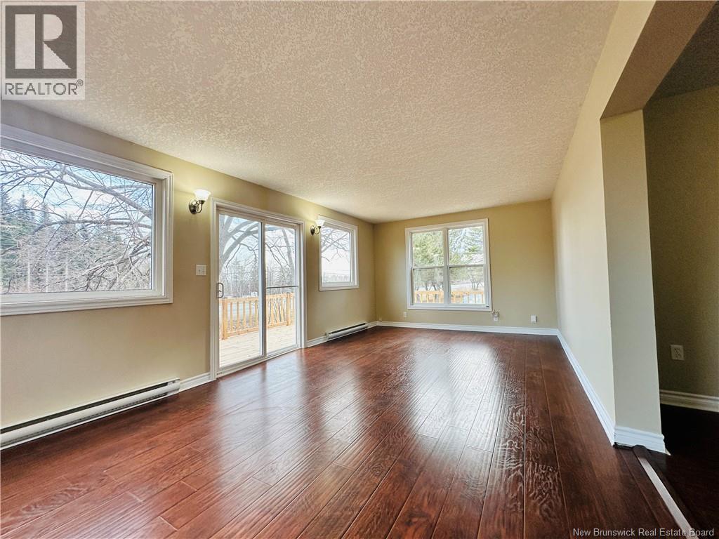 3107 King George Hwy, Miramichi, New Brunswick  E1V 7C1 - Photo 12 - NB136184