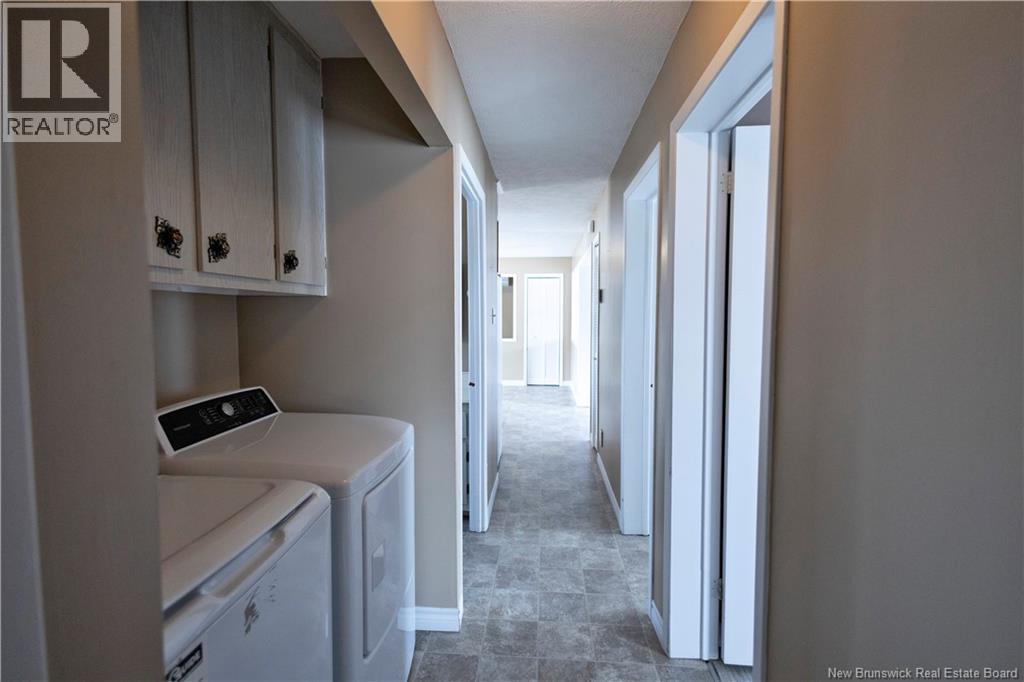 520 Everard H. Daigle Boulevard, Grand-Sault/grand Falls, New Brunswick  E3Z 2R4 - Photo 10 - NB135536