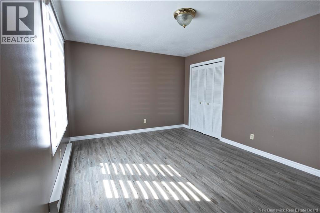 520 Everard H. Daigle Boulevard, Grand-Sault/grand Falls, New Brunswick  E3Z 2R4 - Photo 12 - NB135536