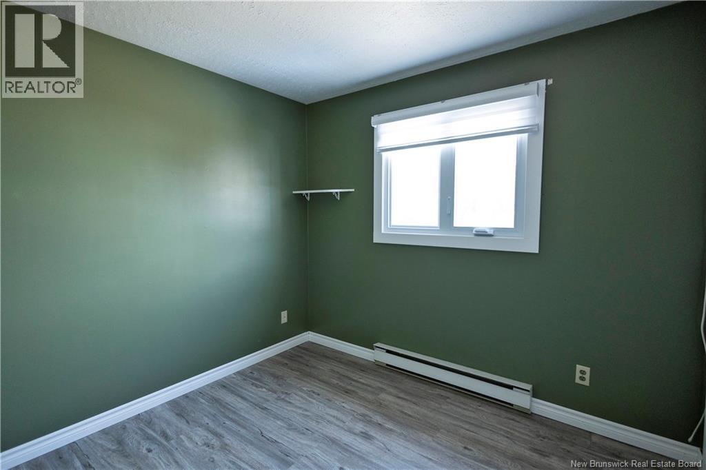 520 Everard H. Daigle Boulevard, Grand-Sault/grand Falls, New Brunswick  E3Z 2R4 - Photo 13 - NB135536