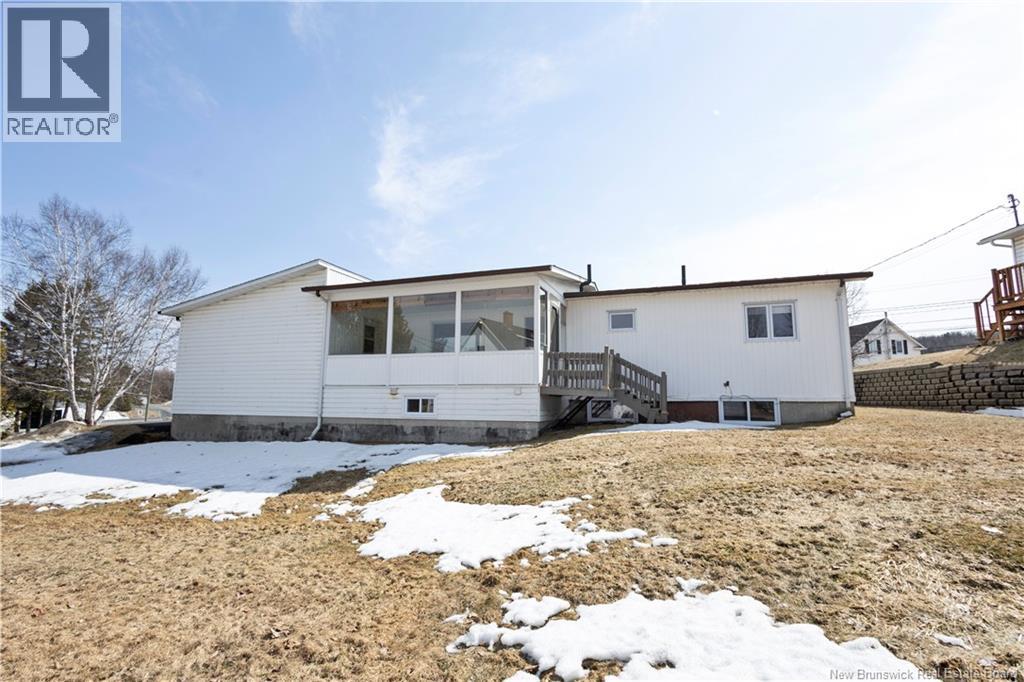 520 Everard H. Daigle Boulevard, Grand-Sault/grand Falls, New Brunswick  E3Z 2R4 - Photo 36 - NB135536