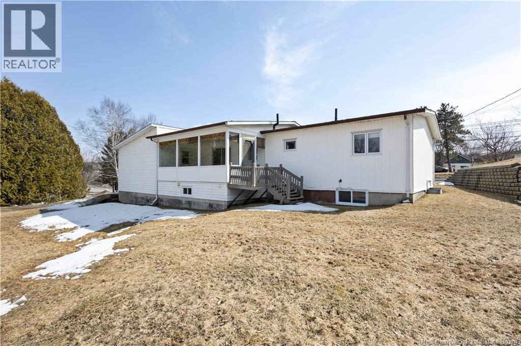 520 Everard H. Daigle Boulevard, Grand-Sault/grand Falls, New Brunswick  E3Z 2R4 - Photo 38 - NB135536