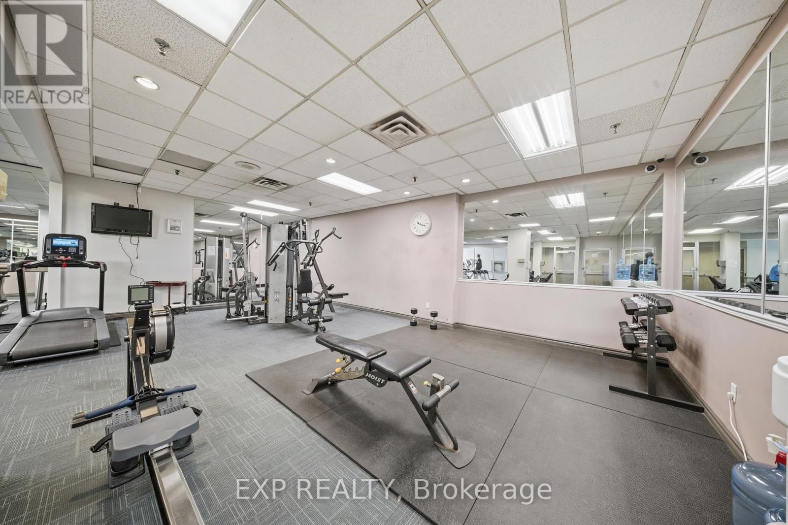 510 - 265 Enfield Place, Mississauga, Ontario  L5B 3Y7 - Photo 25 - W12938170