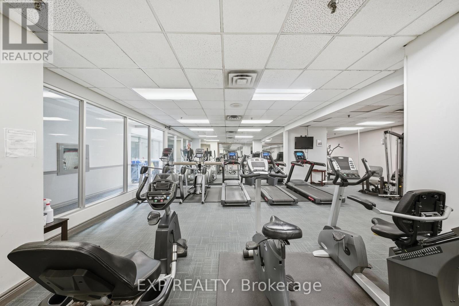 510 - 265 Enfield Place, Mississauga, Ontario  L5B 3Y7 - Photo 26 - W12938170