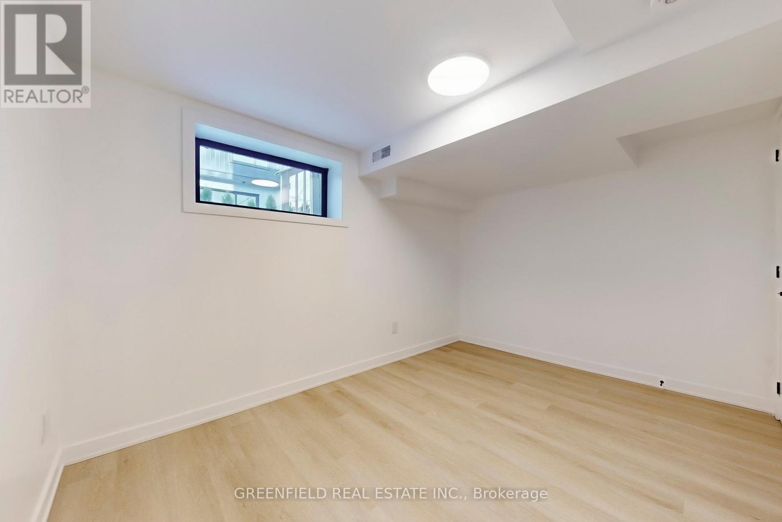 Lower Unit - 168 Pearson Avenue, Toronto, Ontario  M6R 1G5 - Photo 12 - W12938180