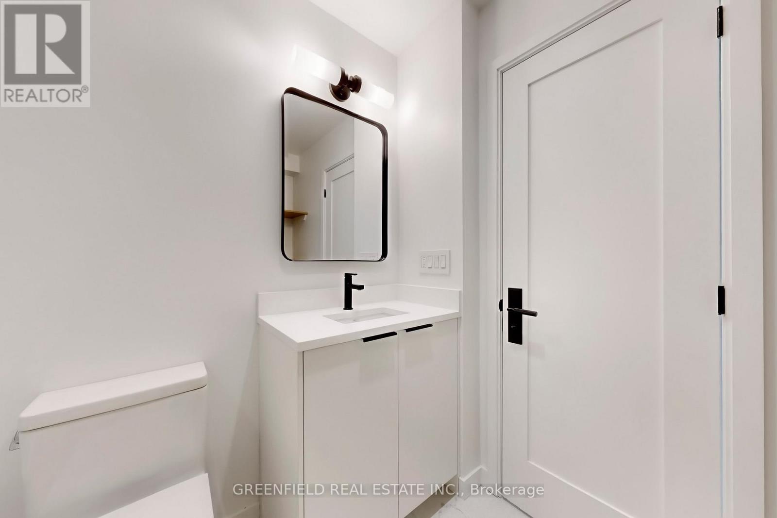 Laneway House - 168 Pearson Avenue, Toronto, Ontario  M6R 1G5 - Photo 38 - W12938186