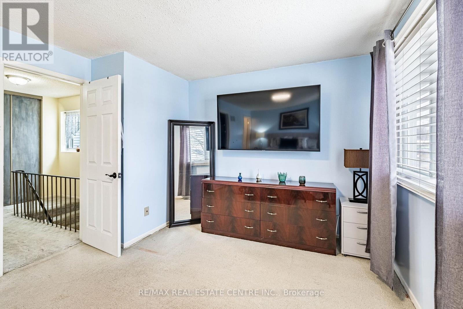 72 Malabar Crescent, Brampton, Ontario  L6S 3X8 - Photo 22 - W12938196