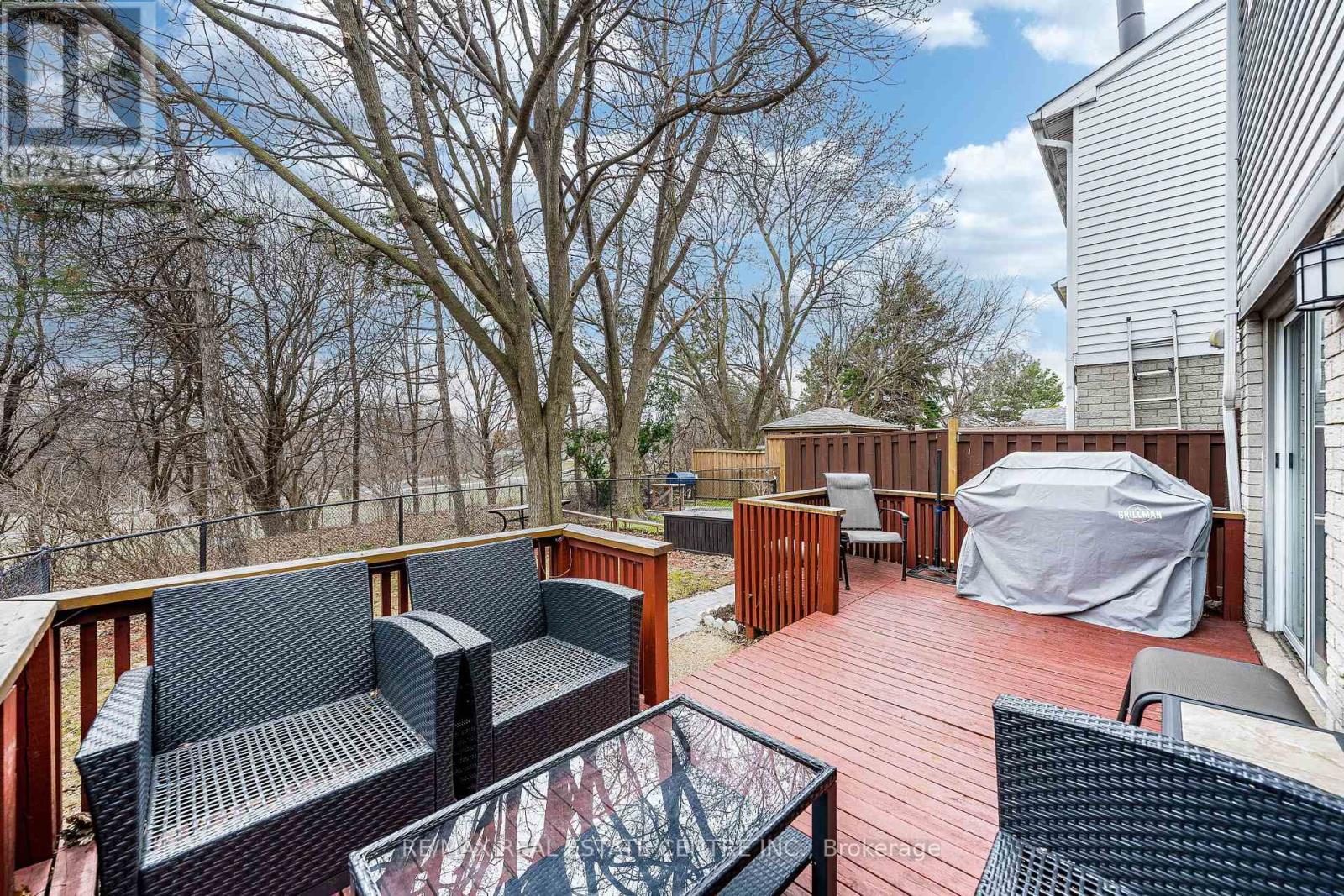 72 Malabar Crescent, Brampton, Ontario  L6S 3X8 - Photo 35 - W12938196