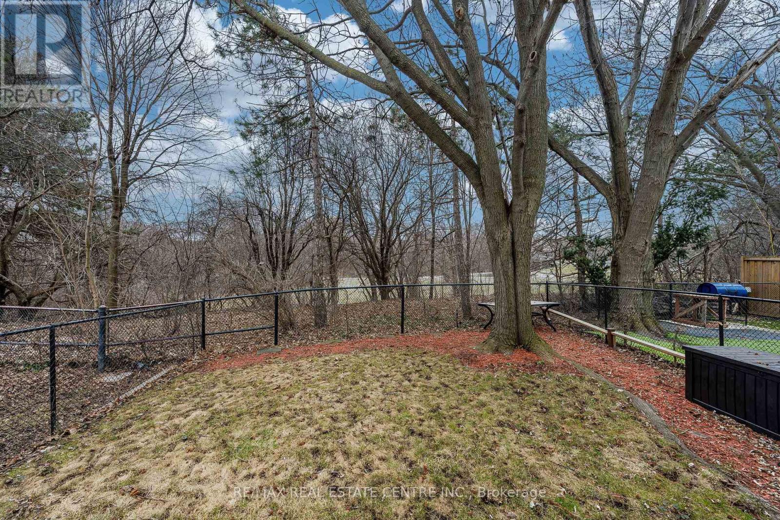 72 Malabar Crescent, Brampton, Ontario  L6S 3X8 - Photo 36 - W12938196