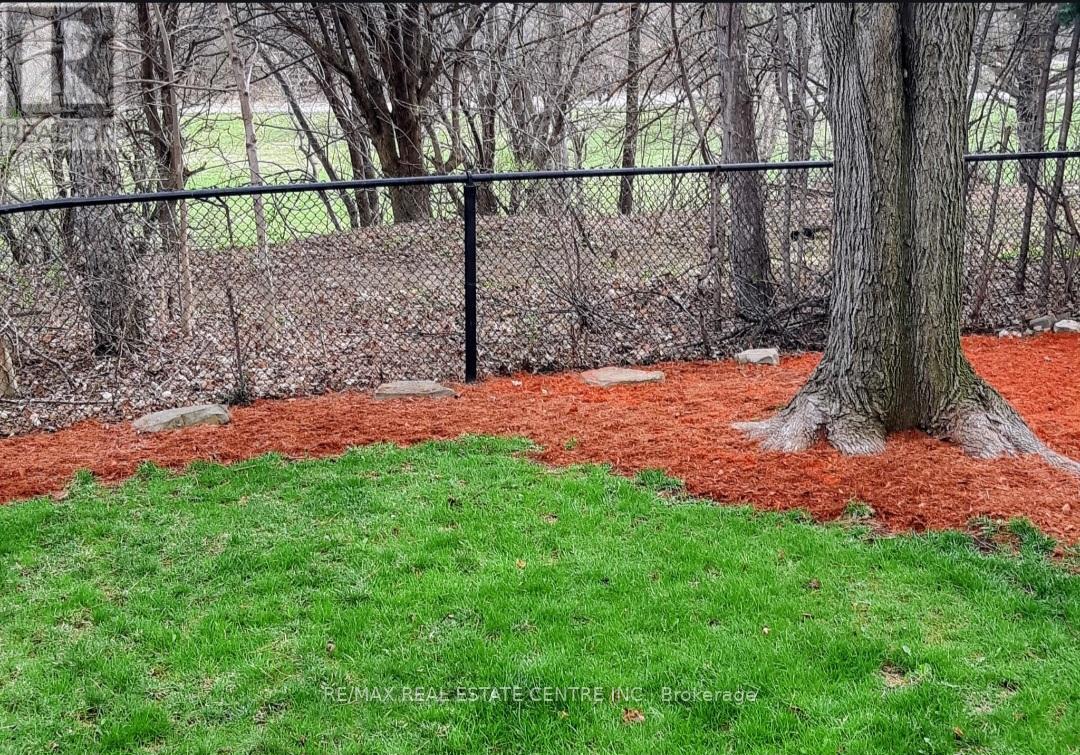 72 Malabar Crescent, Brampton, Ontario  L6S 3X8 - Photo 40 - W12938196