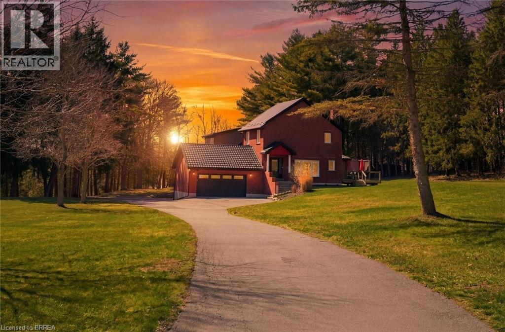 25 HAMMOND Road, Brantford, Ontario