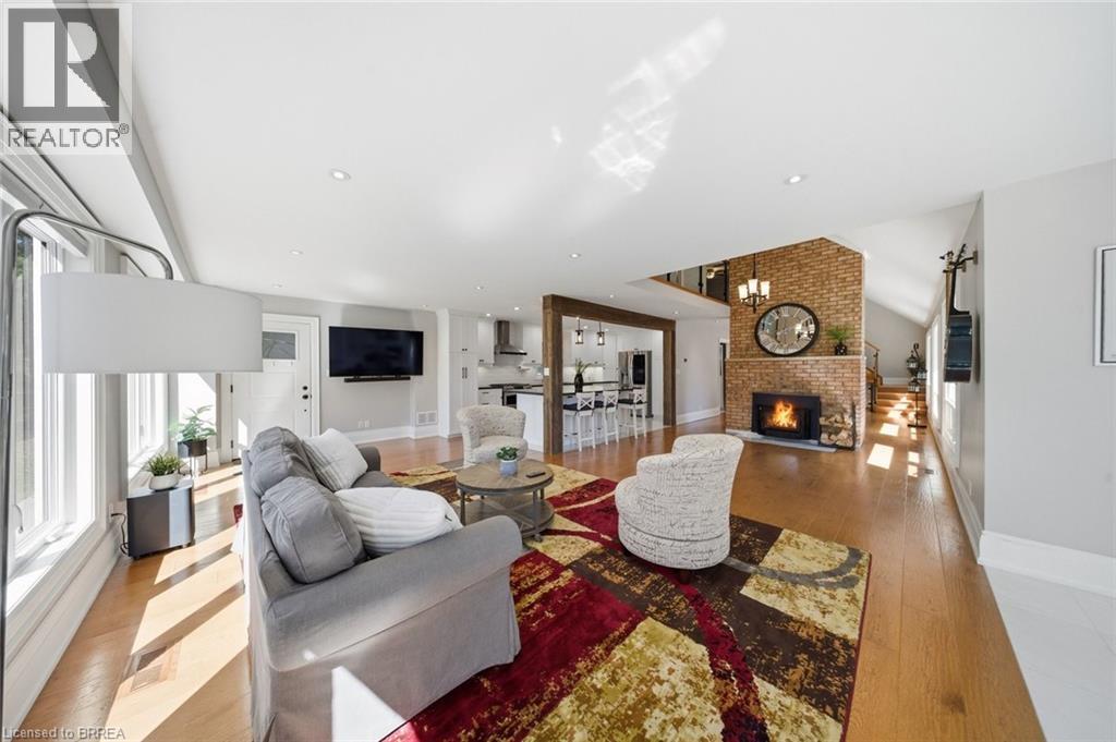 25 Hammond Road, Brantford, Ontario  N3T 5L4 - Photo 10 - 40810433