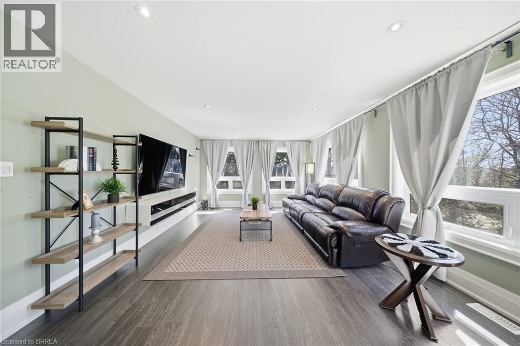 25 Hammond Road, Brantford, Ontario  N3T 5L4 - Photo 21 - 40810433