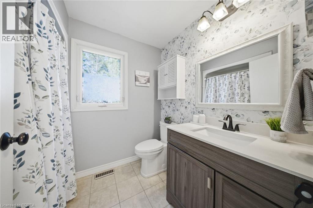 25 Hammond Road, Brantford, Ontario  N3T 5L4 - Photo 24 - 40810433