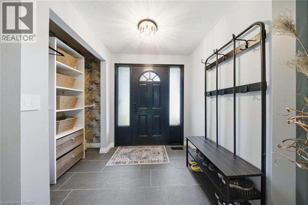 25 Hammond Road, Brantford, Ontario  N3T 5L4 - Photo 27 - 40810433