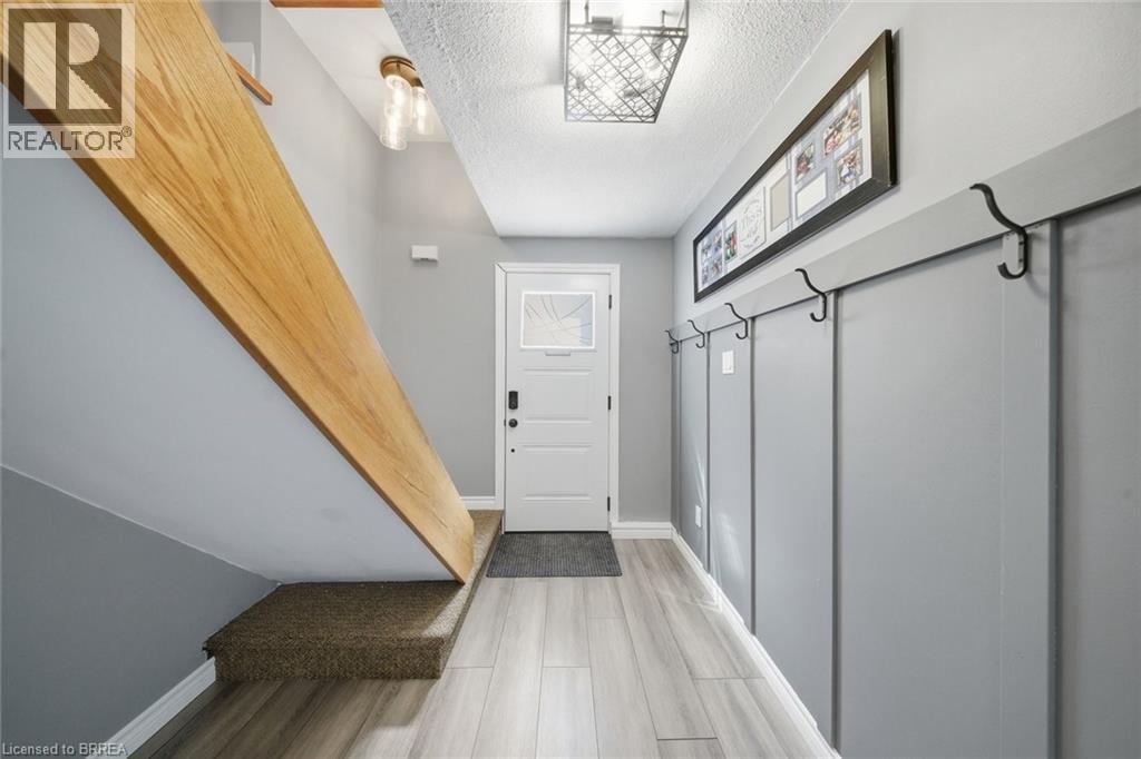 25 Hammond Road, Brantford, Ontario  N3T 5L4 - Photo 35 - 40810433