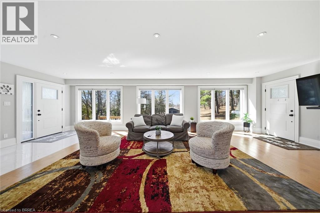 25 Hammond Road, Brantford, Ontario  N3T 5L4 - Photo 9 - 40810433