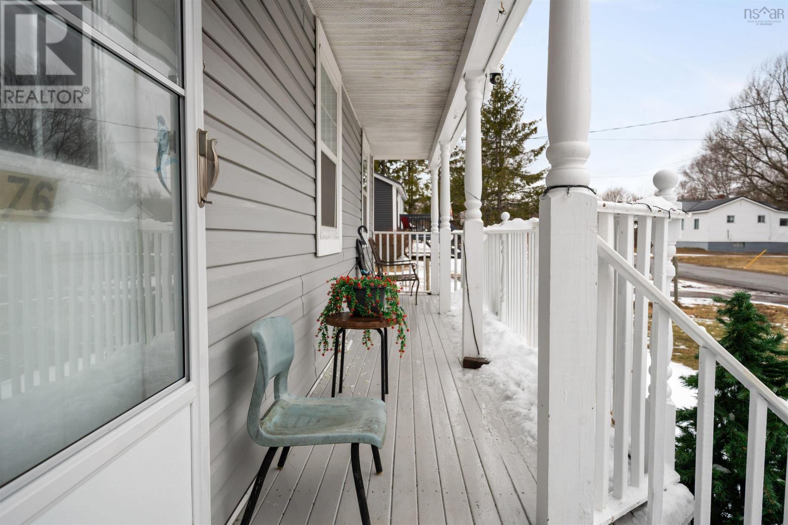 176 Pearl Street, River Hebert, Nova Scotia  B0L 1G0 - Photo 11 - 202605837