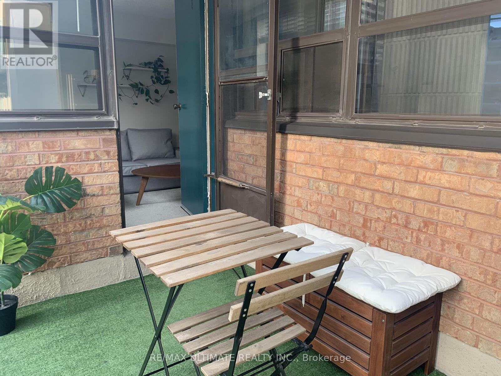 817 - 80 Saint Patrick Street, Toronto, Ontario  M5T 2X6 - Photo 16 - C12934460