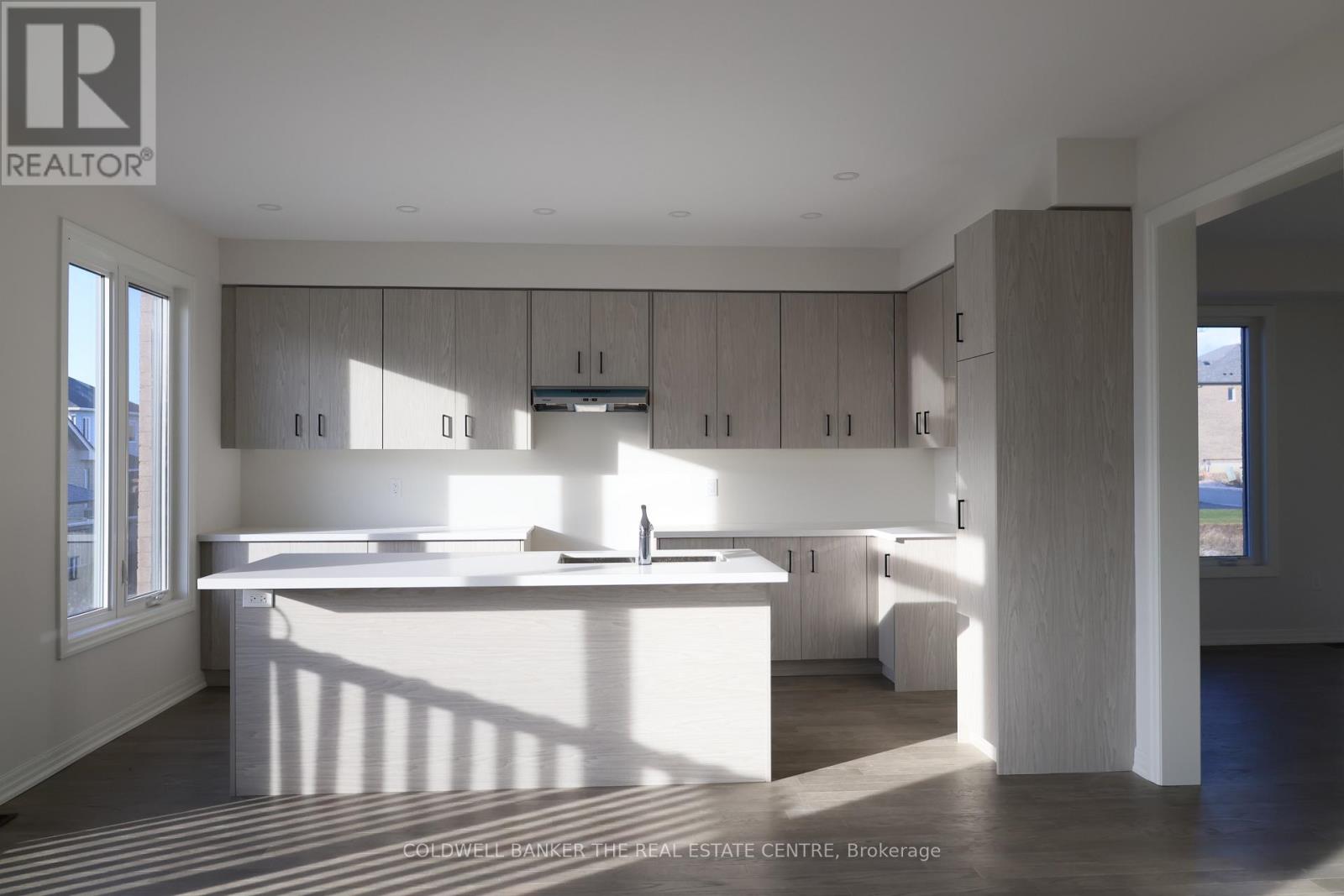 15 Fisher Road, Kawartha Lakes, Ontario  K9V 0E5 - Photo 13 - X12914806