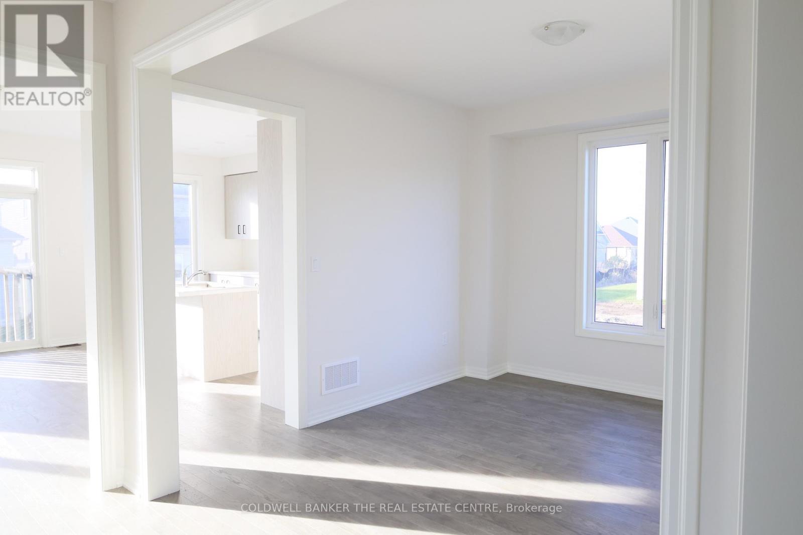 15 Fisher Road, Kawartha Lakes, Ontario  K9V 0E5 - Photo 9 - X12914806