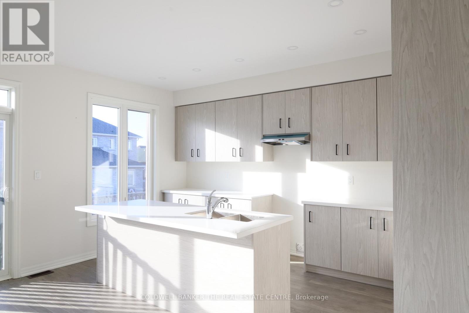 15 Fisher Road, Kawartha Lakes, Ontario  K9V 0E5 - Photo 10 - X12914806