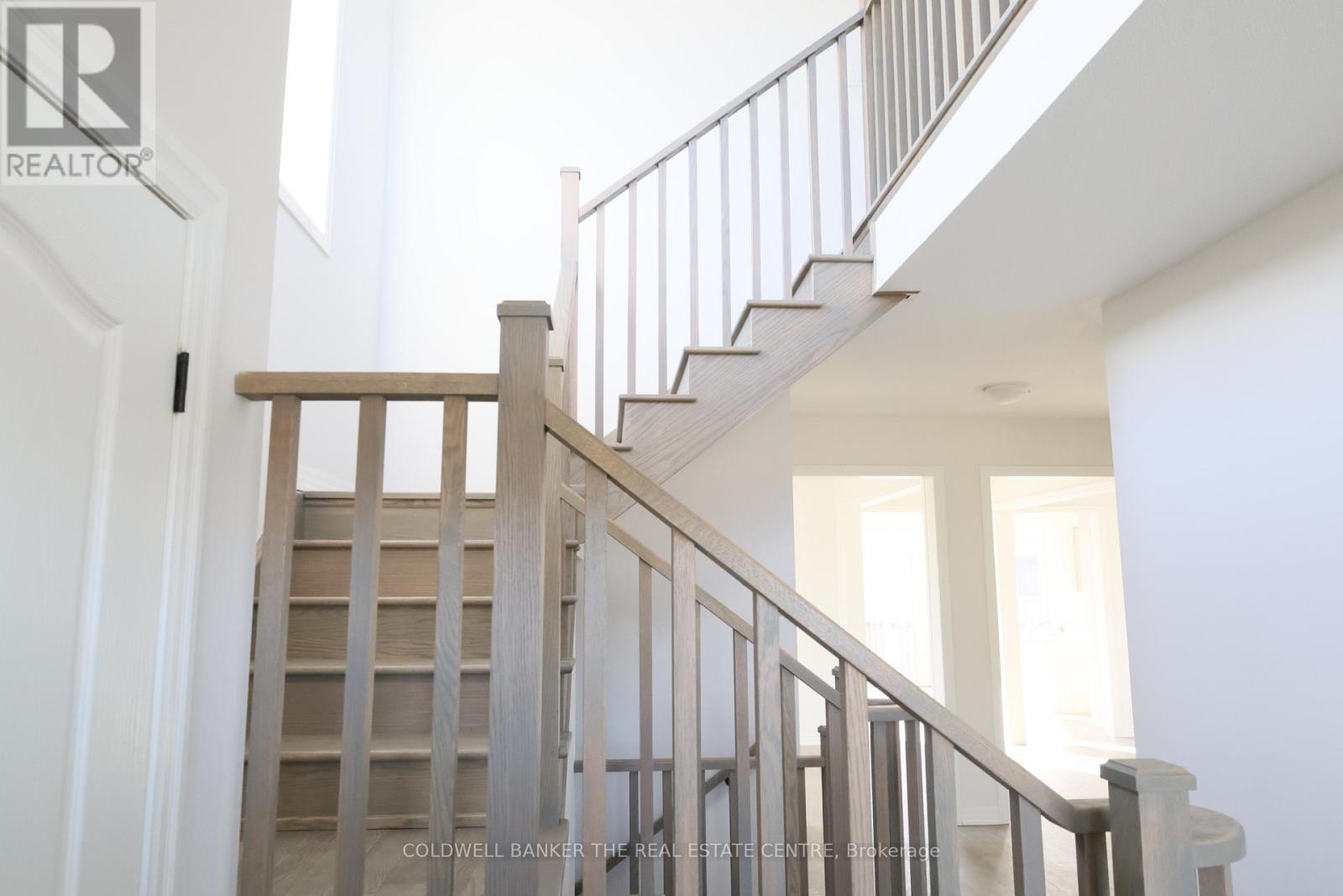 15 Fisher Road, Kawartha Lakes, Ontario  K9V 0E5 - Photo 4 - X12914806