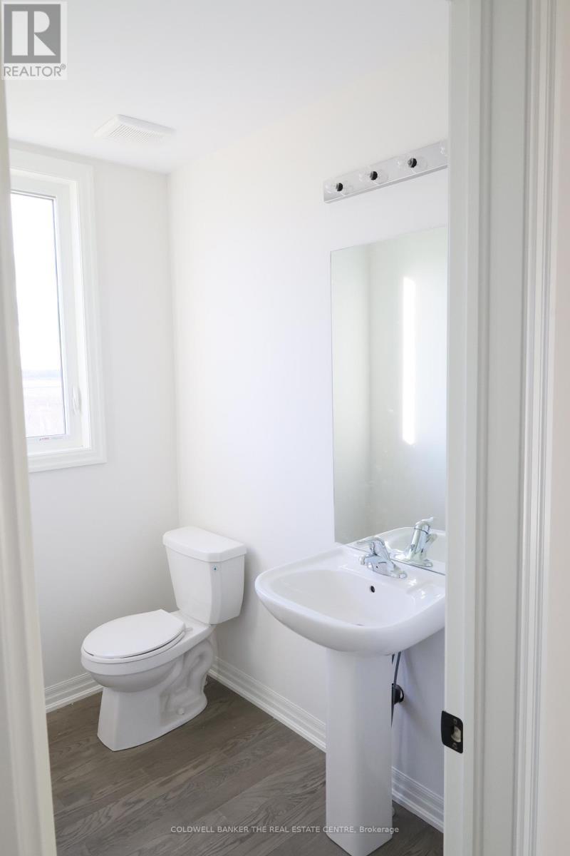 15 Fisher Road, Kawartha Lakes, Ontario  K9V 0E5 - Photo 5 - X12914806