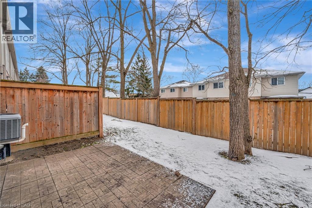 50 Pinnacle Drive Unit# 57, Kitchener, Ontario  N2P 0H8 - Photo 4 - 40813637