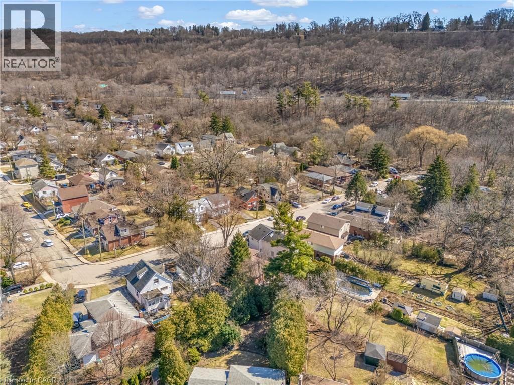 23 Clifford Street, Hamilton, Ontario  L8S 2Z7 - Photo 4 - 40814056