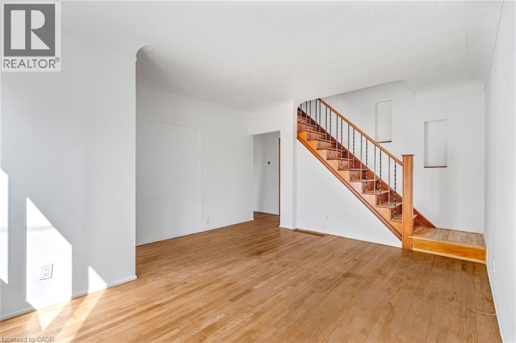 23 Clifford Street, Hamilton, Ontario  L8S 2Z7 - Photo 8 - 40814056