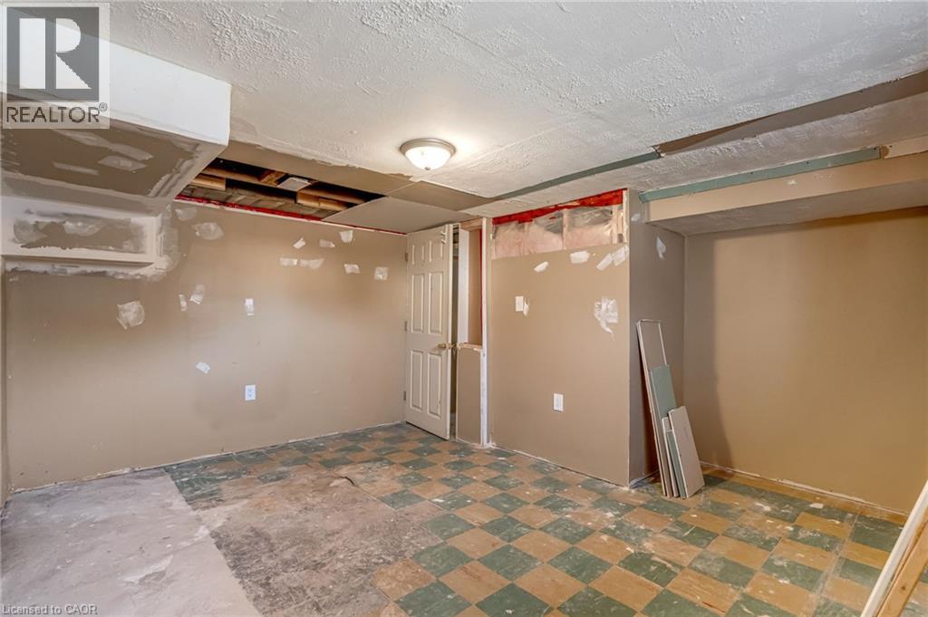 23 Clifford Street, Hamilton, Ontario  L8S 2Z7 - Photo 33 - 40814056