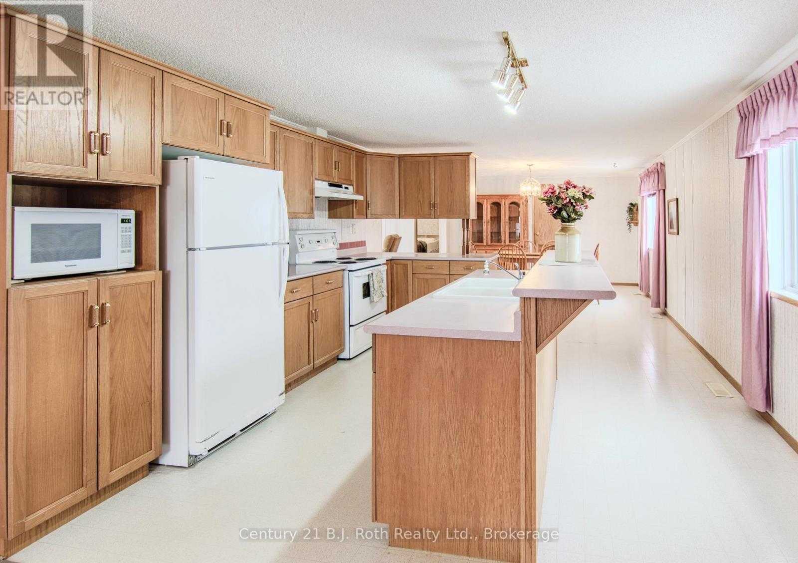 4106 Lynn Street, Severn, Ontario  L3V 6H4 - Photo 6 - S12938240