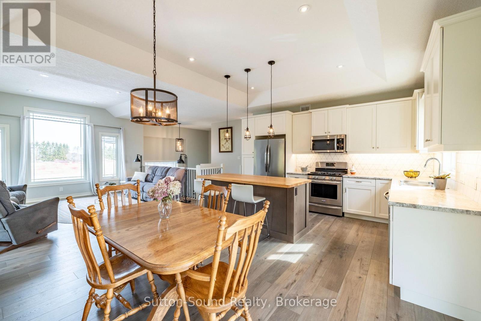 202 Meredith Way, Chatsworth, Ontario  N0H 1G0 - Photo 10 - X12938242