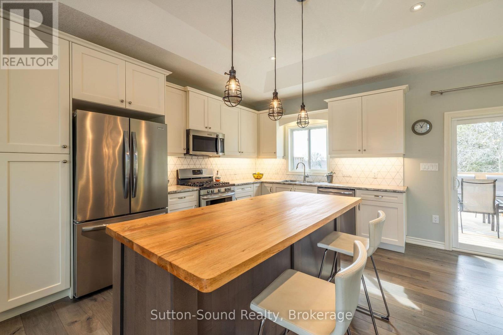 202 Meredith Way, Chatsworth, Ontario  N0H 1G0 - Photo 13 - X12938242