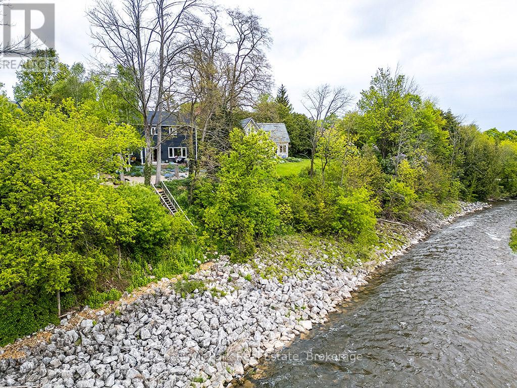 114 Clark Street, Blue Mountains, Ontario  N0H 1J0 - Photo 39 - X12938276