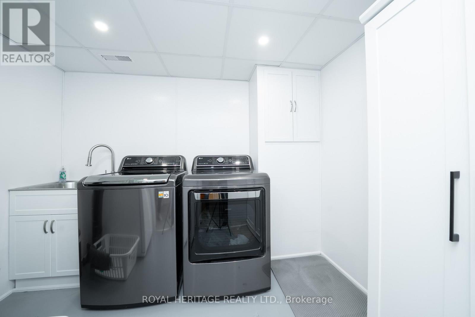 201 - 10 Bassett Boulevard, Whitby, Ontario L1N 9C8 - Photo 26 - E12938210