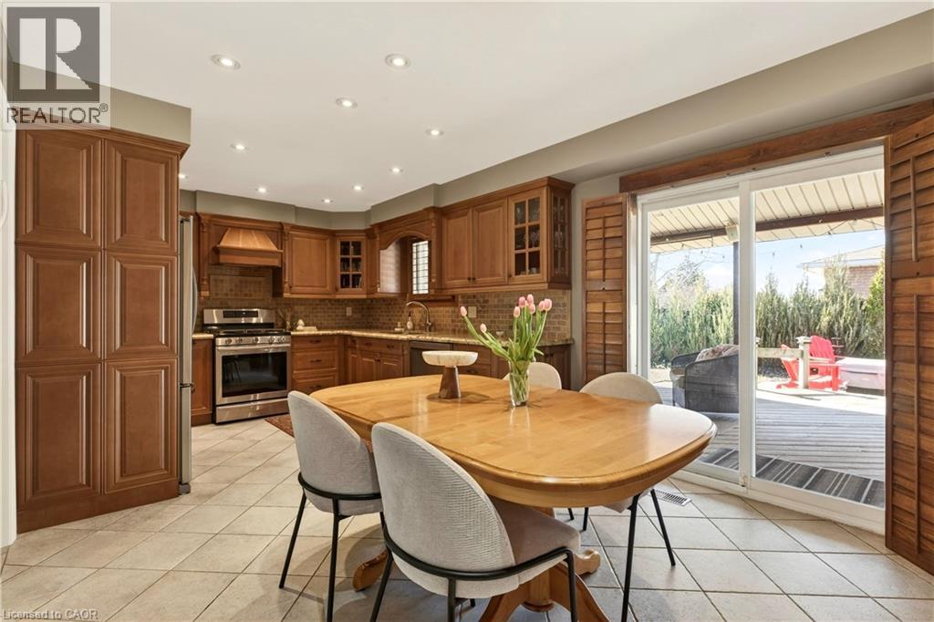 159 Valera Drive, Stoney Creek, Ontario  L8E 4T1 - Photo 13 - 40815347